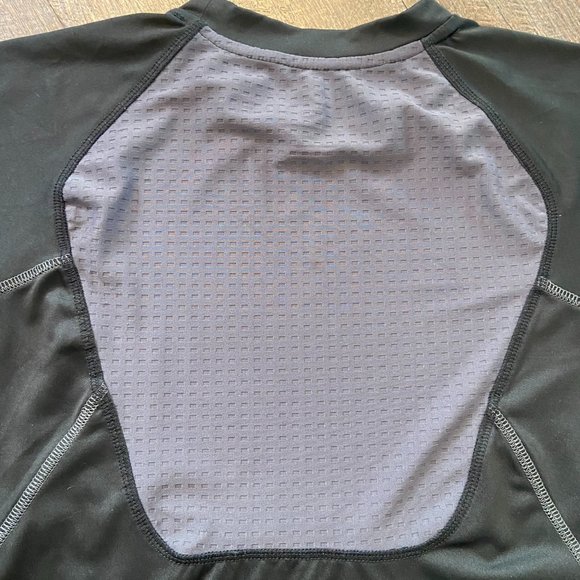 Easton Performance Compression Shirt - Medium - Picture 7 of 7